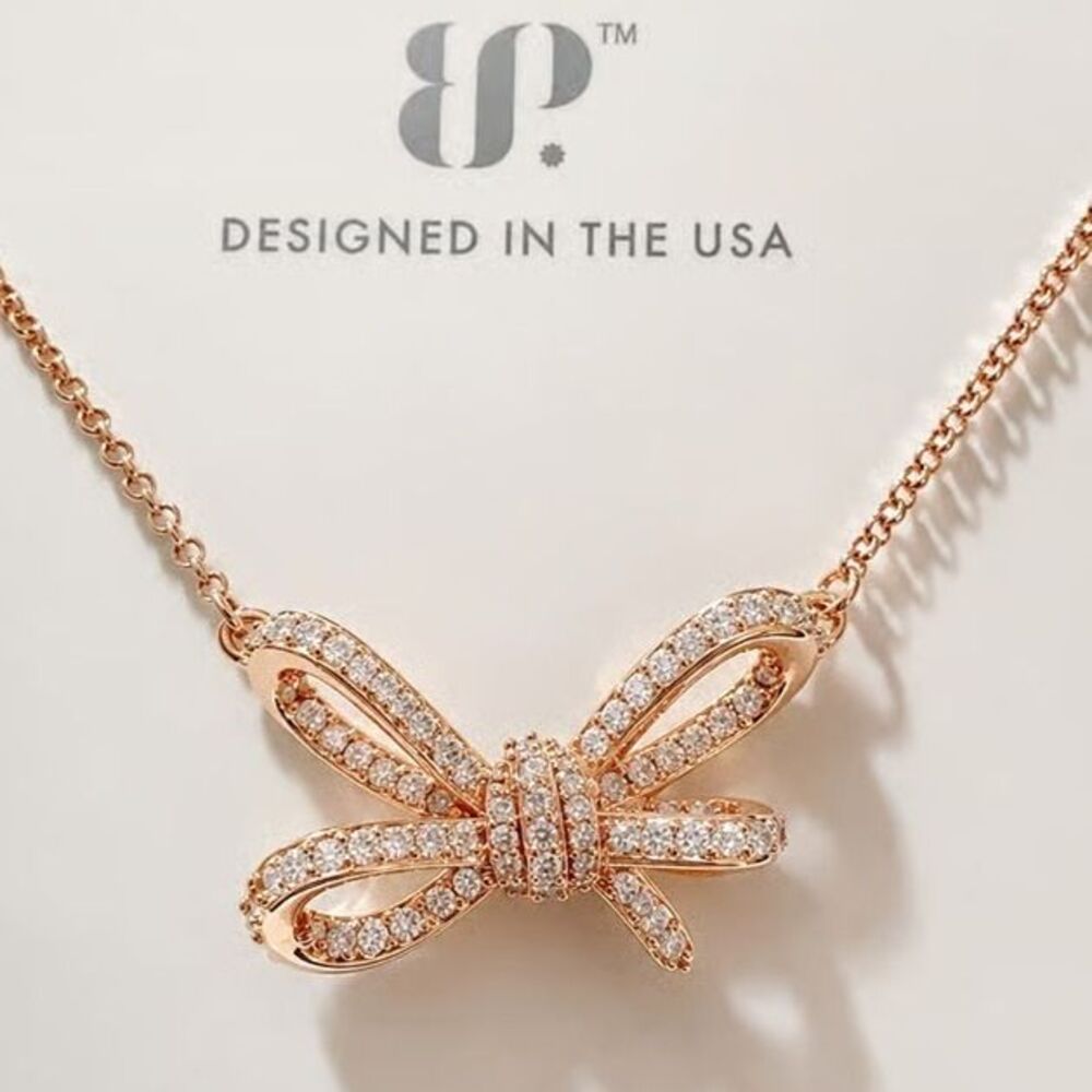Loops Between Wishes BOW Necklace